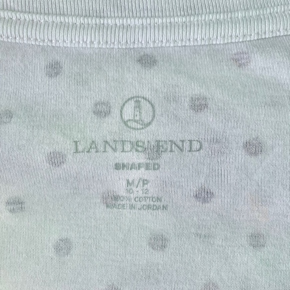 Lands’ End women’s size medium gently used polka dotted short sleeved top - Picture 3 of 4